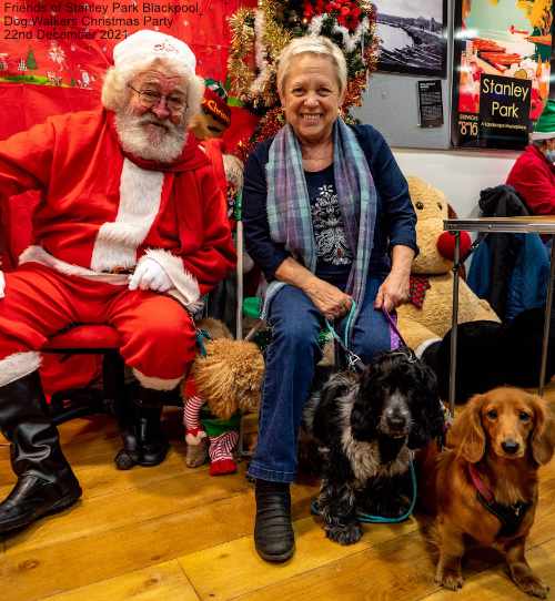 Friends of Stanley Park Blackpool Dog Walkers Christmas Party 22nd December 2021   Photos by Elizabeth Gomm